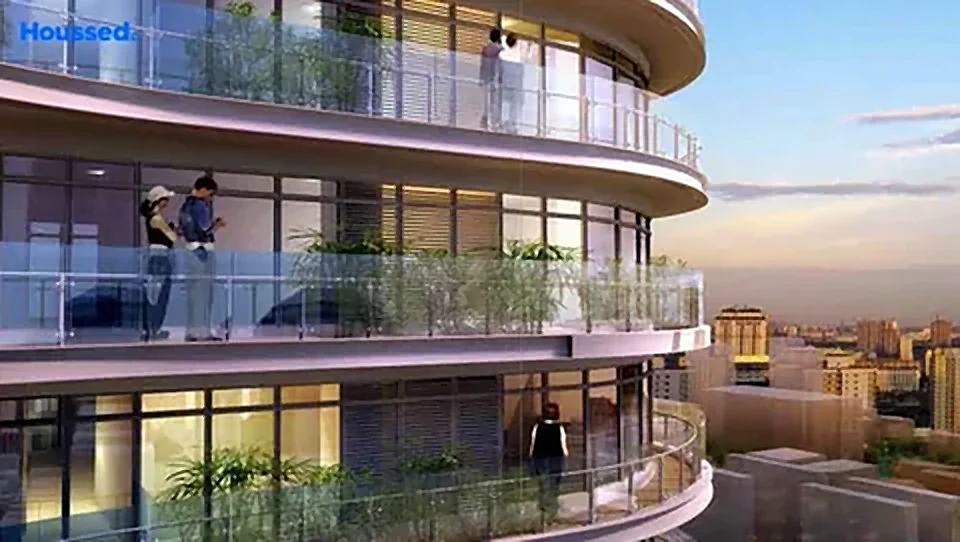 Glass balconies at Aquaria Grande